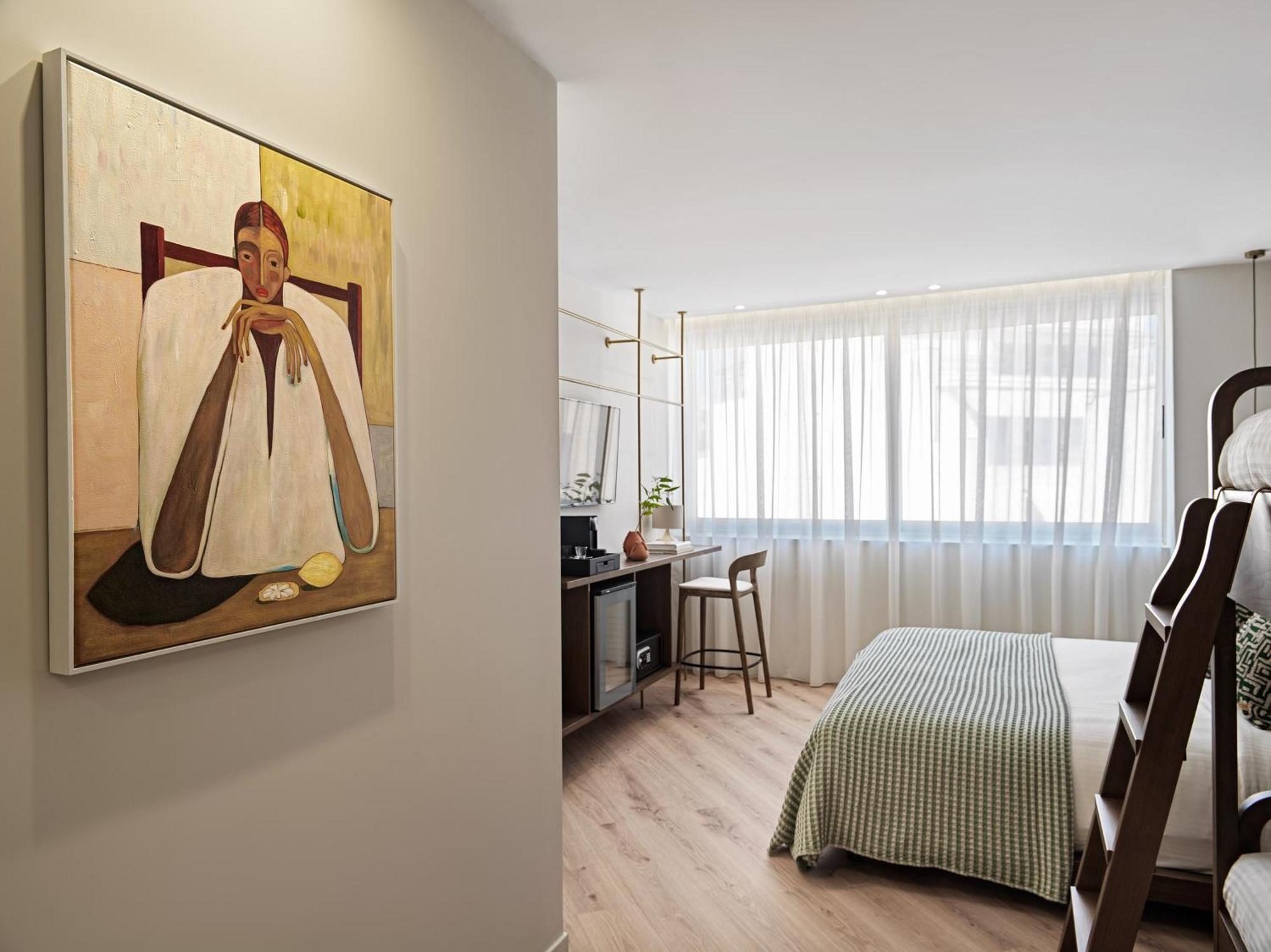 The Lekka & Hotel